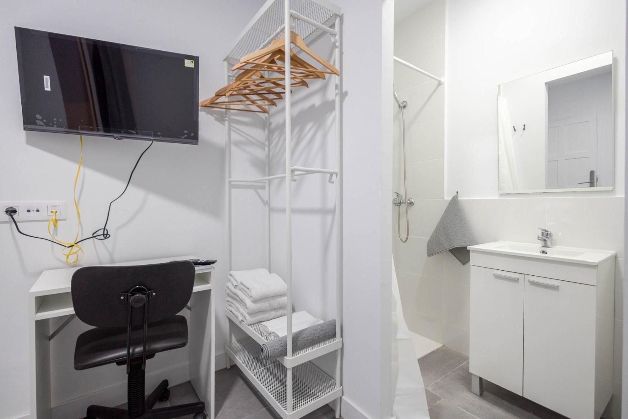 Coliving Mol-Terrace, En-Suite Bathroom, Fridge & Tv Las Palmas Buitenkant foto